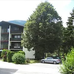 Appartementanlage Thermenblick In & Out