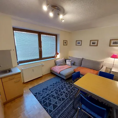Appartementanlage Thermenblick In & Out * Бад Кляйнкирххайм