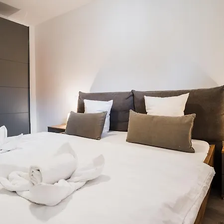 アパート Appartementanlage Thermenblick In & Out バド クラインキルヒハイム