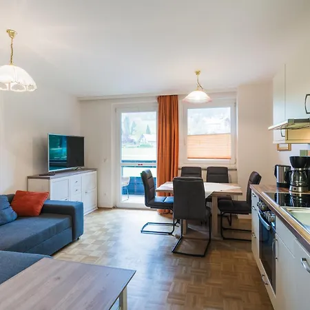 Appartementanlage Thermenblick In & Out 아파트