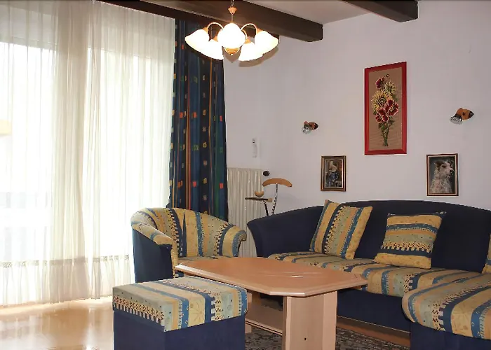 Appartementanlage Thermenblick In & Out バド クラインキルヒハイム